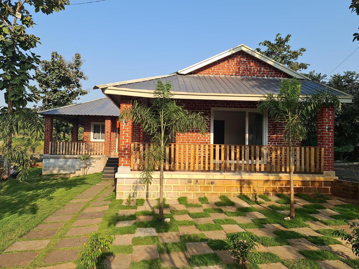 Brick Villa Karjat Bagian luar foto